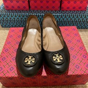 ❤️Tory Burch Classic flats for everyday. In great condition!